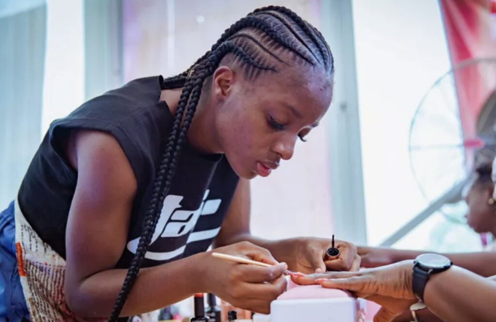 Who Is Lisha Dachor? A Nigerian Woman Sets Guinness World Records For Painting Nails For 3 Days